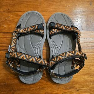 northside sandals Youth Kids Size 2 Unisex Summer Beach Pool